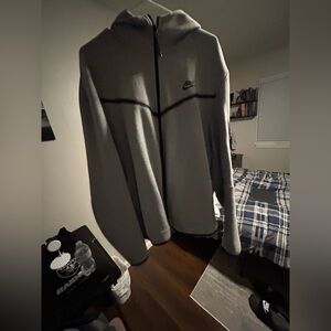Nike tech fleece